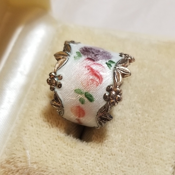 ANTIQUE Sterling Enameled Flower Ring Band - Picture 5 of 6